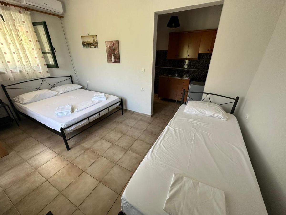 Lazari Rooms Хімара Екстер'єр фото